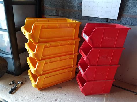 storage boxes with lids screwfix